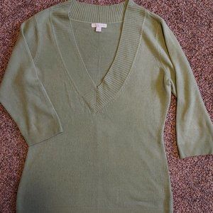 Woman's New York and Company V-neck sweater